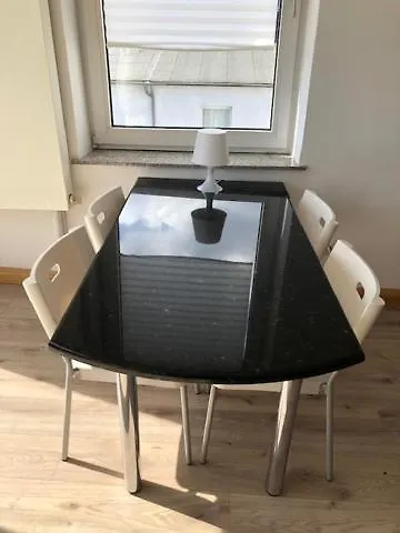 Studio B - Sunny City Business Apartment With Roof-Top Terrace For 2-4 Guests Düsseldorf Németország