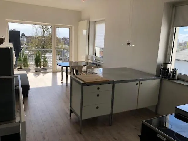 Studio B - Sunny City Business Apartment With Roof-Top Terrace For 2-4 Guests Düsseldorf