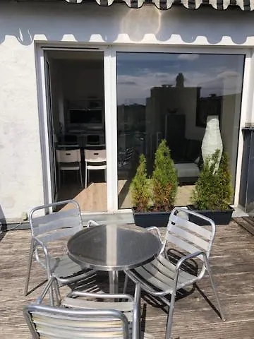 Studio B - Sunny City Business Apartment With Roof-Top Terrace For 2-4 Guests Düsseldorf