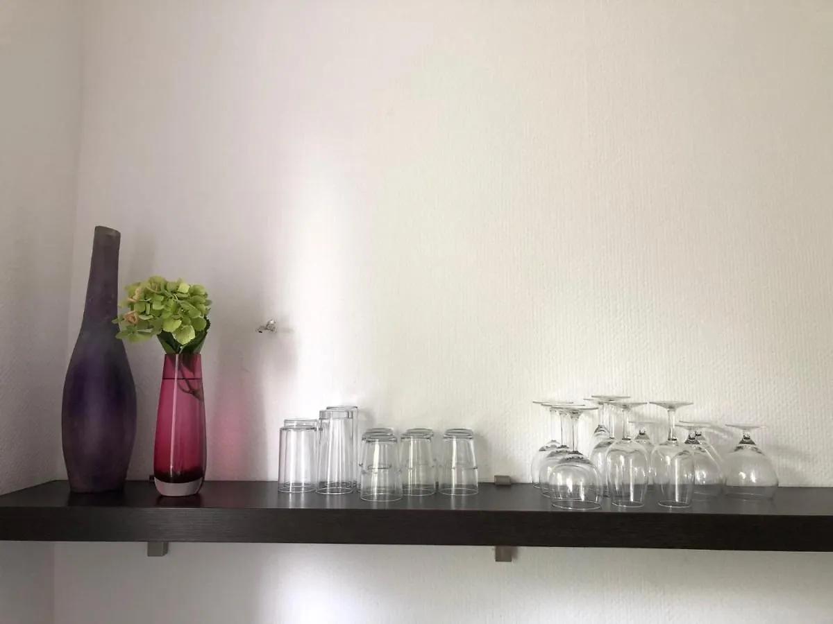 Studio B - Sunny City Business Apartment With Roof-Top Terrace For 2-4 Guests Düsseldorf 0*,